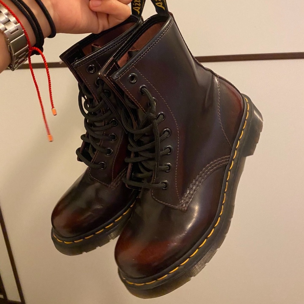 Dr. Martens boots- Size 6 (37) Women- Like new - worn once